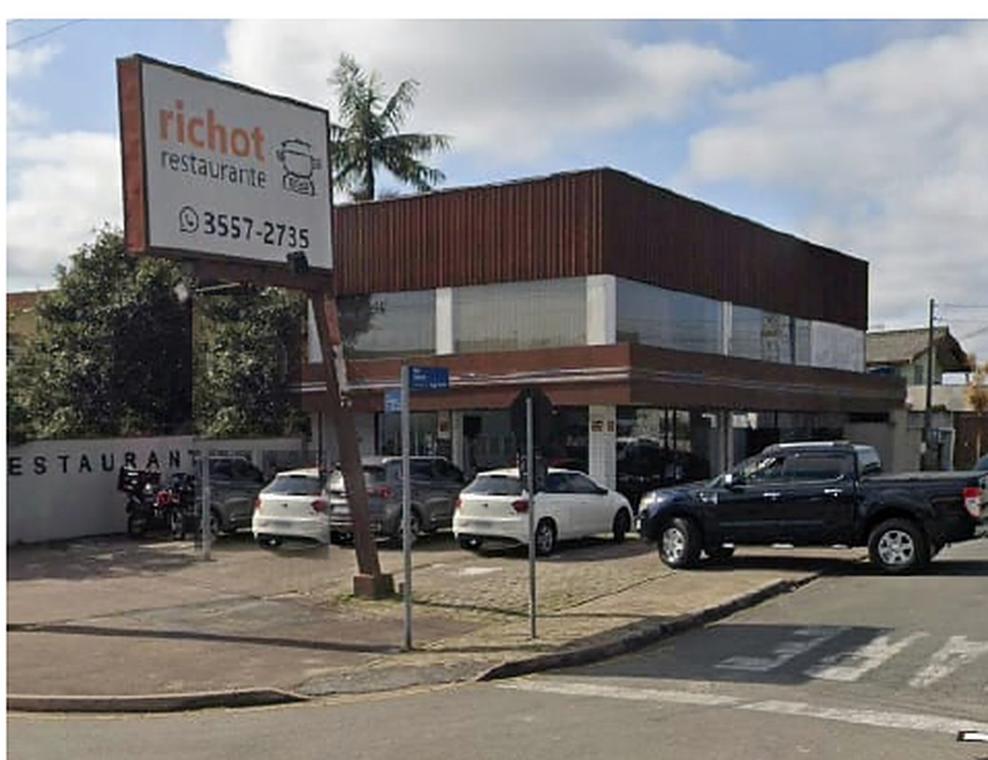 Fachada do Richot